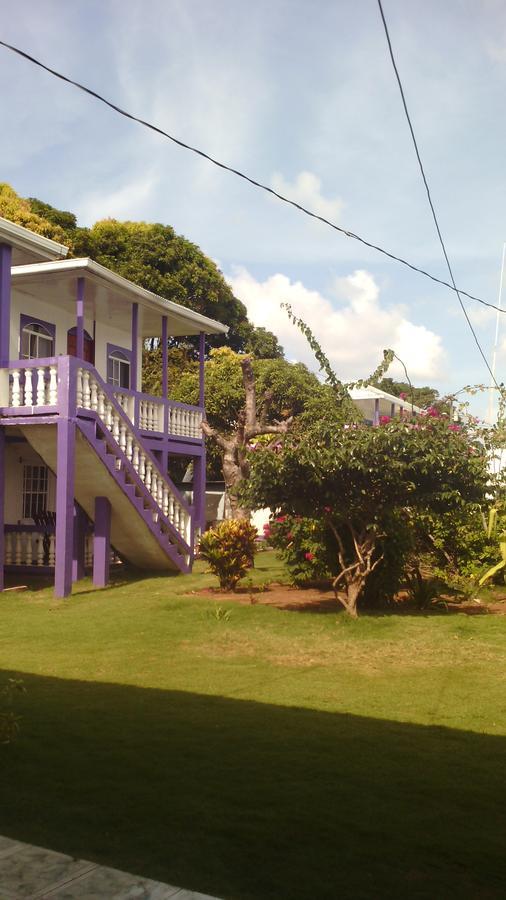 Hotel Sea View Islas del Maíz Exterior foto